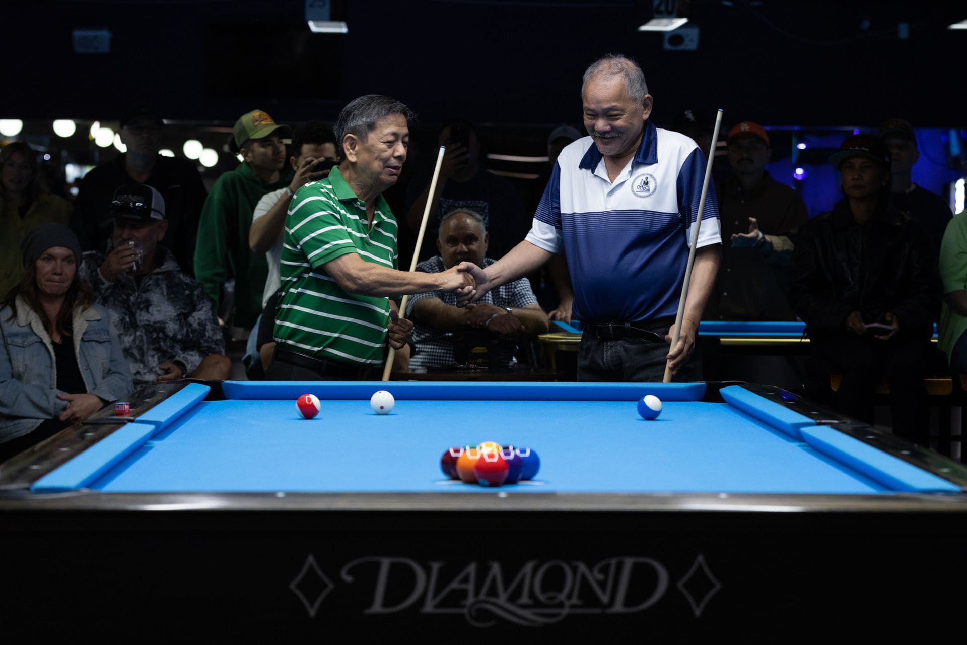 Efren Reyes and José Parica exhibition crowd at Good Times Billiards, Lakewood